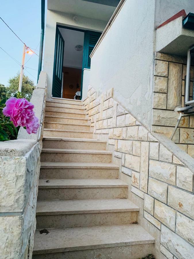Apartment Trgici Barbat na Rabu Exteriér fotografie